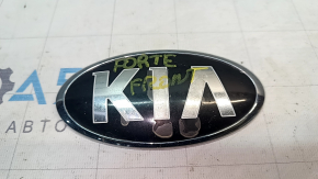 Емблема переднього бампера Kia Forte 4d 14-18
