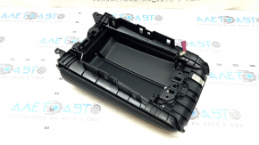 Подлокотник BMW X7 G07 19-22 кожа Vernasca с подогревом, Schwarz