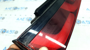 Фонарь внутренний дверь багажника левый Honda CRV 23-26 потерт