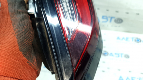Фонарь внутренний дверь багажника правый Honda CRV 23-26 потерт, царапины