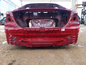 Задняя панель Toyota Camry v40 на кузове, красная, ржавая, обломана шпилька