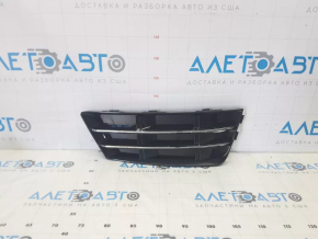 Грати переднього бампера права Audi A4 B9 17-17 без радара, хром