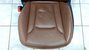 Водійське сидіння Audi Q8 19-23 з airbag, з підголовником, електричне, підігрів та вентиляція, з поперековою підпорою, шкіра коричнева, подряпини, прим'ято