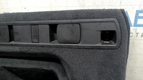 Обшивка арки ззаду права в зборі BMW X5 G05 19-21 чорна, цільна, з кришкою, з ручкою відкидання сидіння, з накладкою замка, подряпина, під чищення