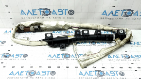 Вид на подушку безопасности airbag со стороны крепления для Subaru Forester 2019-2024, заметны дефекты и следы копоти.