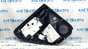 Обшивка двери карточка задняя правая Subaru Forester 19-24 SK черная с черной вставкой, подлокотник кожа черная, вставка черный мат, с ручкой, царапины