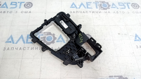 Накладка шифтера Audi A5 F5 17-25 черная, царапины на хроме