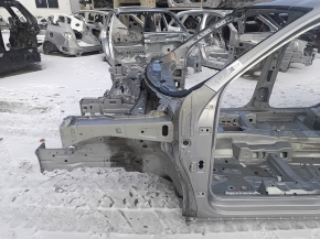 Чверть передня ліва VW Tiguan 18-24 на кузові, срібло