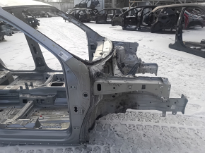 Чверть передня права VW Tiguan 18-24 на кузові, срібло