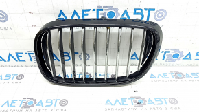 Решітка радіатора grill ліва BMW 7 G11 G12 16-19 без нічного бачення, після ремонту, надламано, тички, після ремонту