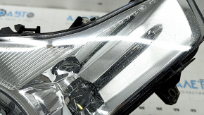 Противотуманная фара птф правая Ford Fusion mk5 19-20 LED