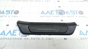 Накладка порога зовнішня задня права Audi Q5 80A 18-23 чорна, подряпини
