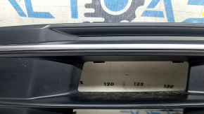 Решетка переднего бампера левая Audi Q5 80A 18-20 с хромом, песок