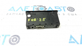 USB Hub, AUX передній Subaru Forester 25-26