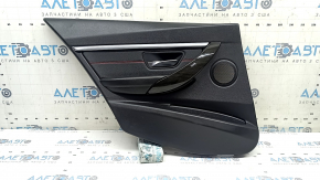 Обшивка двери карточка задняя левая в сборе BMW 3 F30 12-18 черная, подлокотник и вставка кожа черная, красная строчка, хром молдинг, накладка под темное дерево, с подсветкой, с ручкой, надрыв, вмятины, царапины