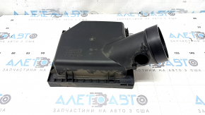 Верхня кришка корпусу повітряного фільтра Subaru Forester 25-26 2.5