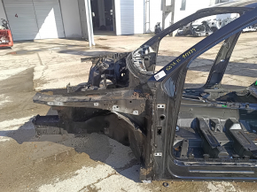 Чверть передня ліва Audi Q5 80A 18-24 на кузові, чорна
