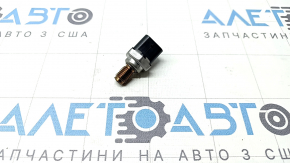 Датчик давления топлива Subaru Forester 25-26 2.5 на топливной рейке