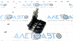 Клема АКБ плюс Subaru Forester 25-26