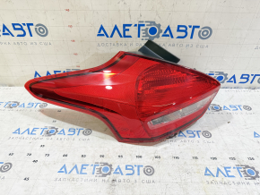 Ліхтар лівий Ford Focus mk3 15-18 рест 5d галоген
