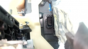 Замок двери задней правой Ford Explorer 20-24 под keyless с механизмом ручки и направляющей