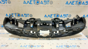 Решітка радіатора grill Toyota Prius 50 16-18 без парктроників
