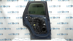 Вид внутренней части задней левой двери Volvo XC60 2018-2026, полностью комплектна без следов износа