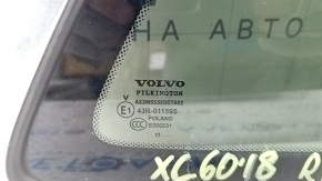 Маркировка стекла от PILKINGTON для Volvo XC60, подтверждает качество изделия