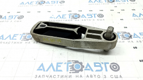 Подушка двигателя верхняя правая Volvo XC60 18-26 тип 2