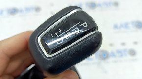 Ручка КПП Volvo XC60 19-21 T5, T6 кожа черная, с чехлом, царапины