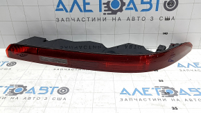 Фонарь заднего бампера правый Audi Q7 16-26