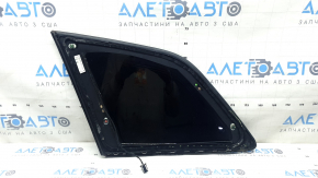 Задняя правая форточка Audi Q7 2016-2026, вид с обратной стороны