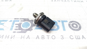 Датчик давления топлива Audi A5 F5 18-20 2.0T на рейке