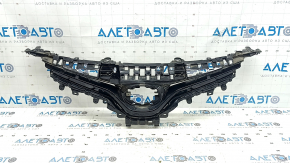 Решетка радиатора grill Toyota Camry v70 18-20 LE/XLE