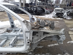 Чверть передня права Volvo XC90 16-23 на кузові, біла, тичка