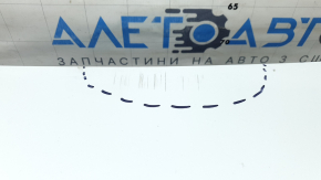Крышка багажника Audi A4 B9 17-19 белый LY9C, окрашена 0,25-0,3, царапины