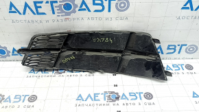 Решетка переднего бампера правая Audi A6 C7 16-16 хром молдинг, песок