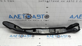 Ущільнювач крила двері-крило лівий Toyota Rav4 19-24