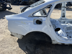 Чверть крило задня права Audi A6 C7 12-18 на кузові, біла, фарбована