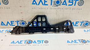 Кріплення заднього бампера праве Toyota Prius V 12-17