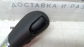 Ручка КПП Nissan Altima 13-15 резина черная, царапины, запавшая кнопка