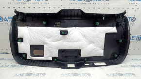 Обшивка двери багажника нижняя Mazda CX-5 17-25 черная, потерта