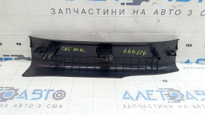 Накладка порога задняя левая Mazda CX-5 17-25 черная, царапины