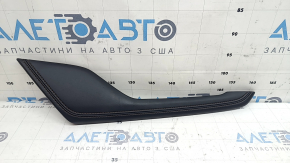 Накладка центральної консолі збоку права Mazda CX-5 17-25 чорна з хромом, з коричневою строчкою, подряпини