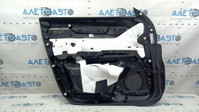 Обшивка дверей картка передня права Mazda CX-5 17-23 чорна, з чорною вставкою шкіра, підлокітник шкіра чорний, молдинг під темно-сіре дерево, під хімчистку