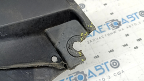 Губа переднього бампера Toyota Prius 30 13-15 рест надриви, немає фрагментів, подряпини