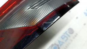 Фонарь внешний крыло левый Nissan Rogue 21-26 галоген + LED, потерт