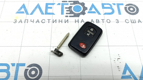 Ключ Toyota Prius 30 12-15 smart key 3 кнопки, царапины, полез хром, надломан