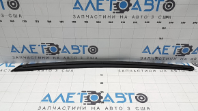 Молдинг лобового стекла левый Audi A4 B9 17-25