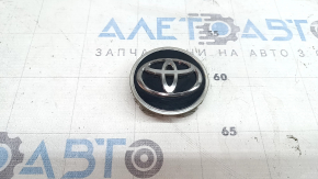 Центральный колпачок на диск Toyota Rav4 13-18 62/56мм